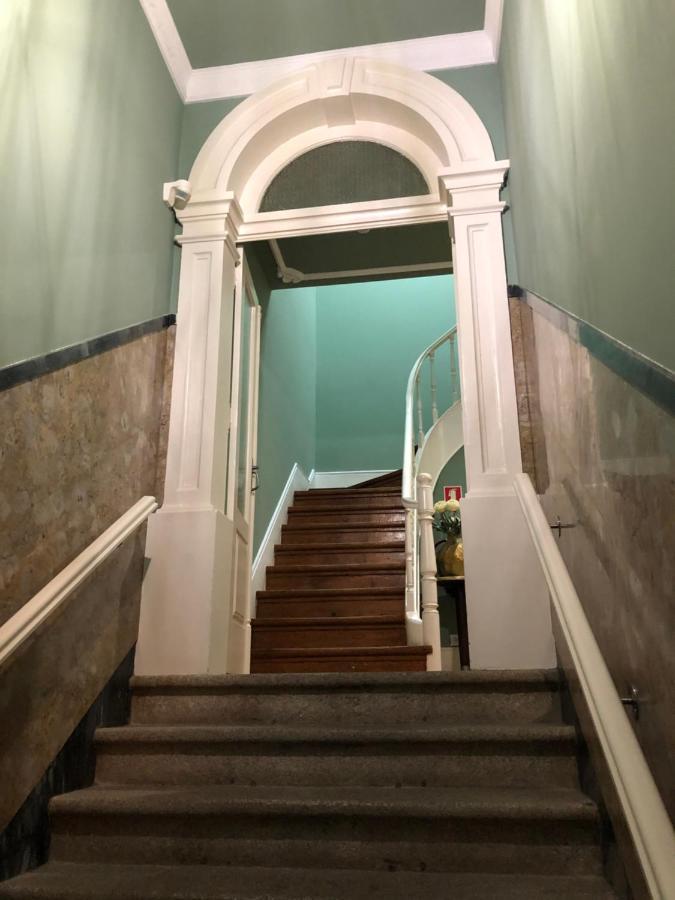 Godinho'S House Bed & Breakfast Matosinhos  Bagian luar foto
