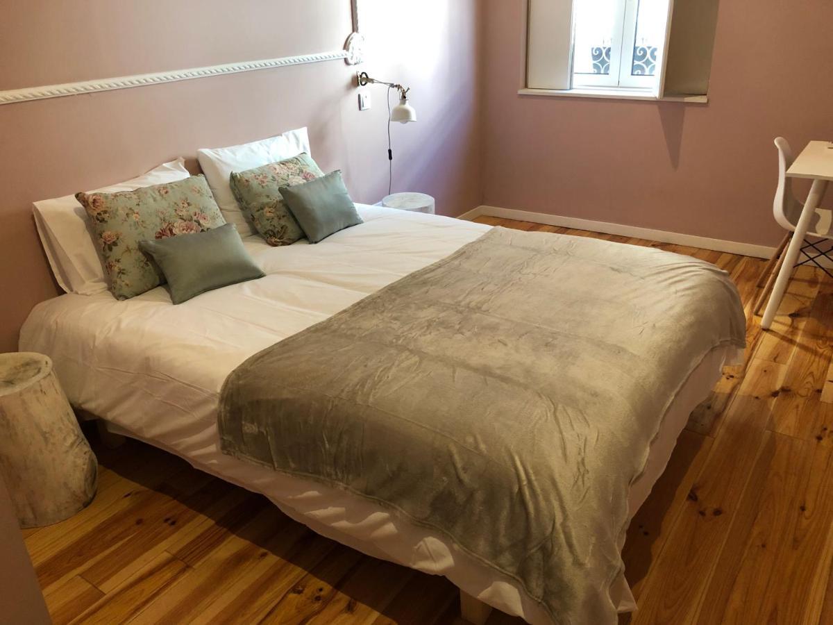 Godinho'S House Bed & Breakfast Matosinhos  Bagian luar foto